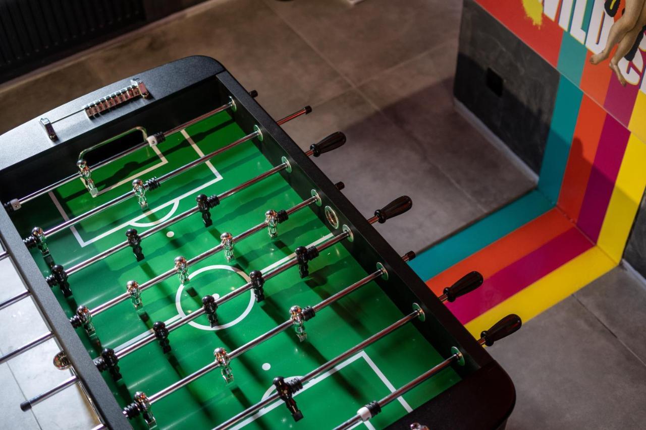 Capsule Art Deco - Jacuzzi - Netflix - Home Cinema - Arcade De Jeux & Nintendo Switch - 2 Chambres - Filet Suspendu Valenciennes Ngoại thất bức ảnh